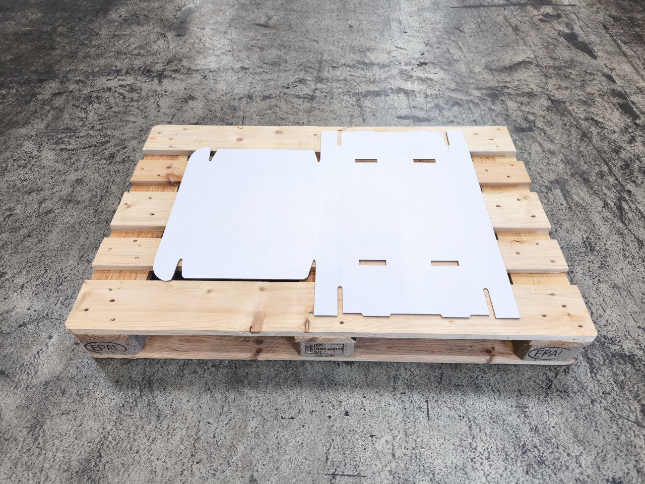 Faltkarton 390 x 338 x 60 mm W2