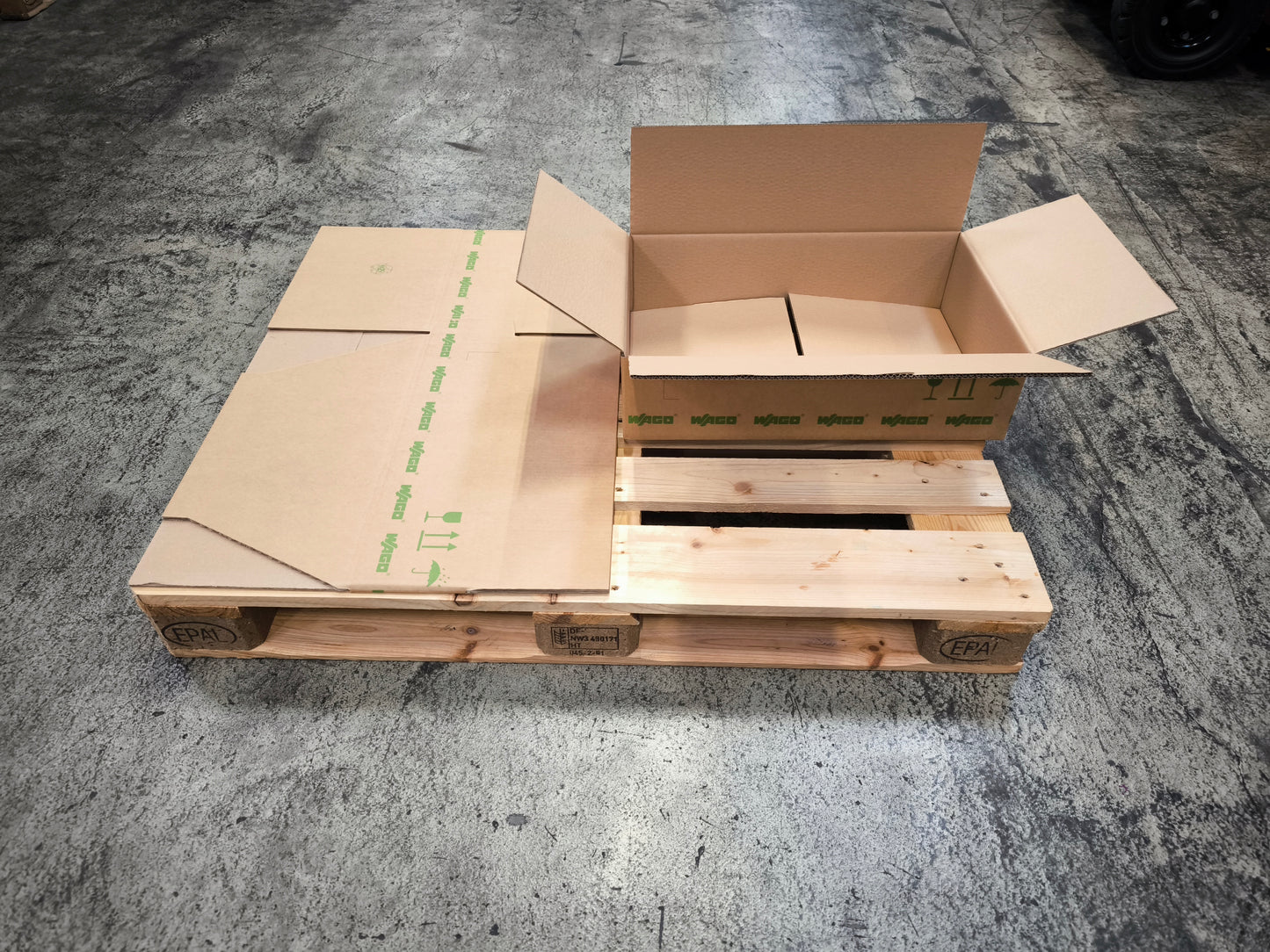 Faltkarton 565 x 365 x 142 mm W2