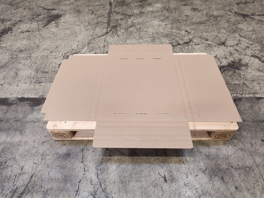 Kalenderverpackung 585 x 585 x 35 mm W2