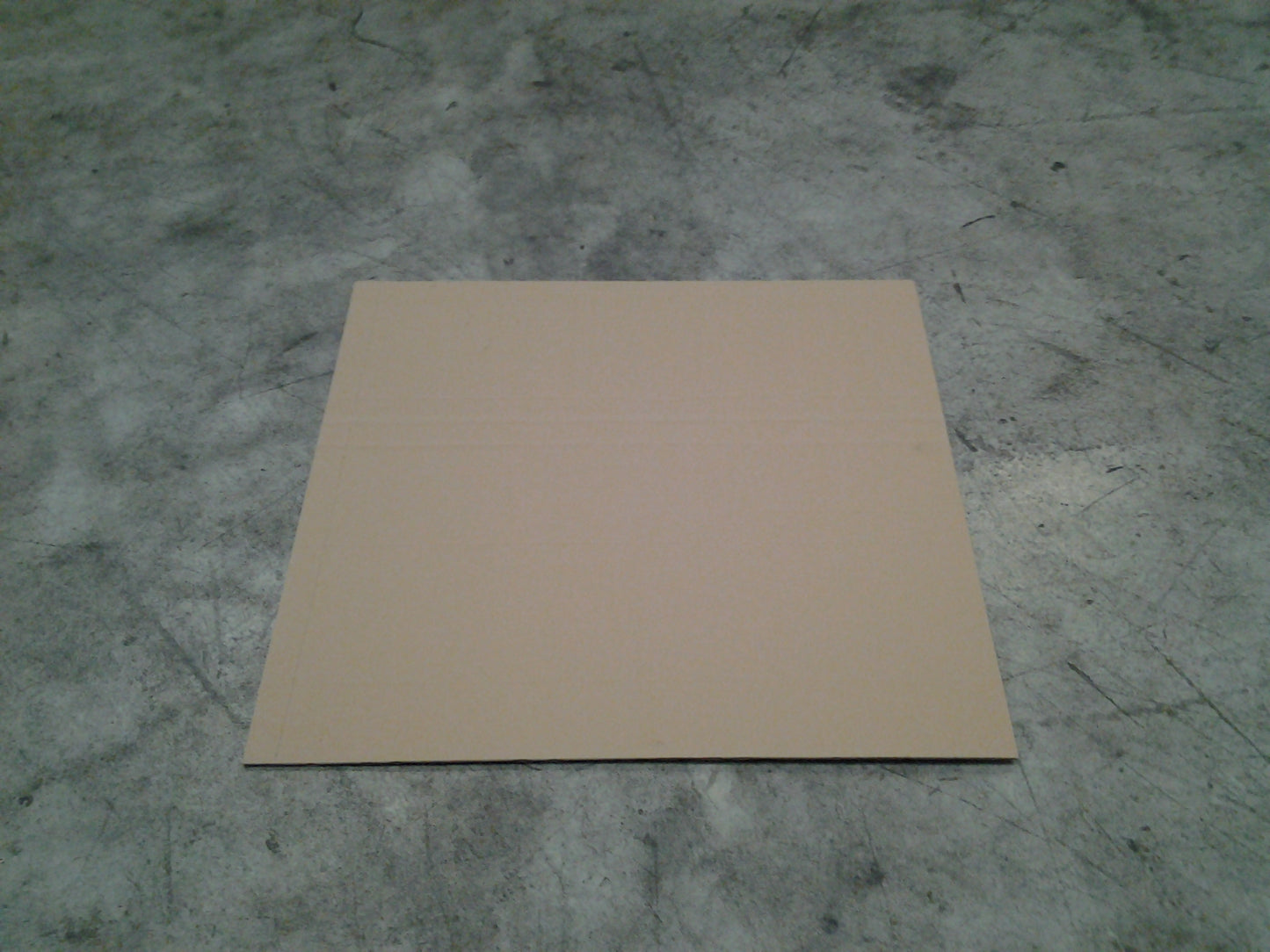 Format 905 x 775 mm W2