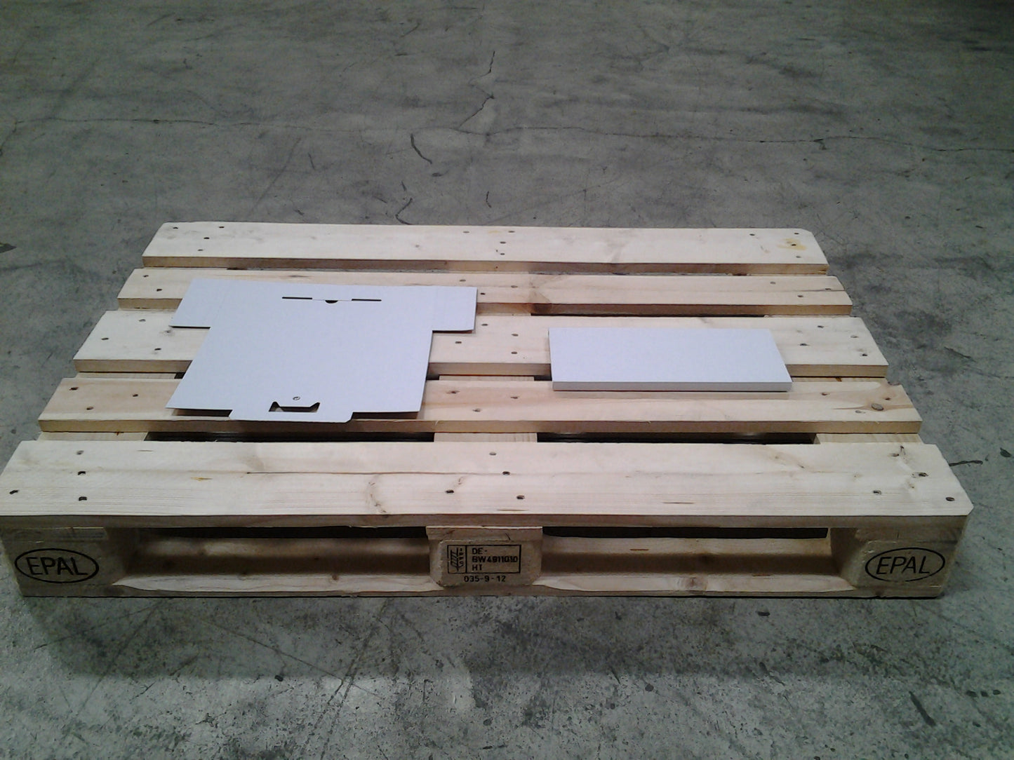Kalenderverpackung 335 x 140 x 13 mm W1