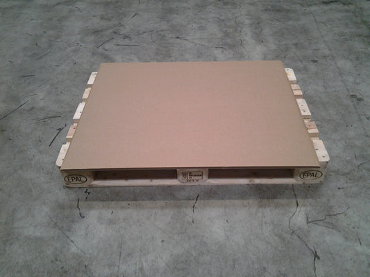 Format 1105 x 905 mm W3