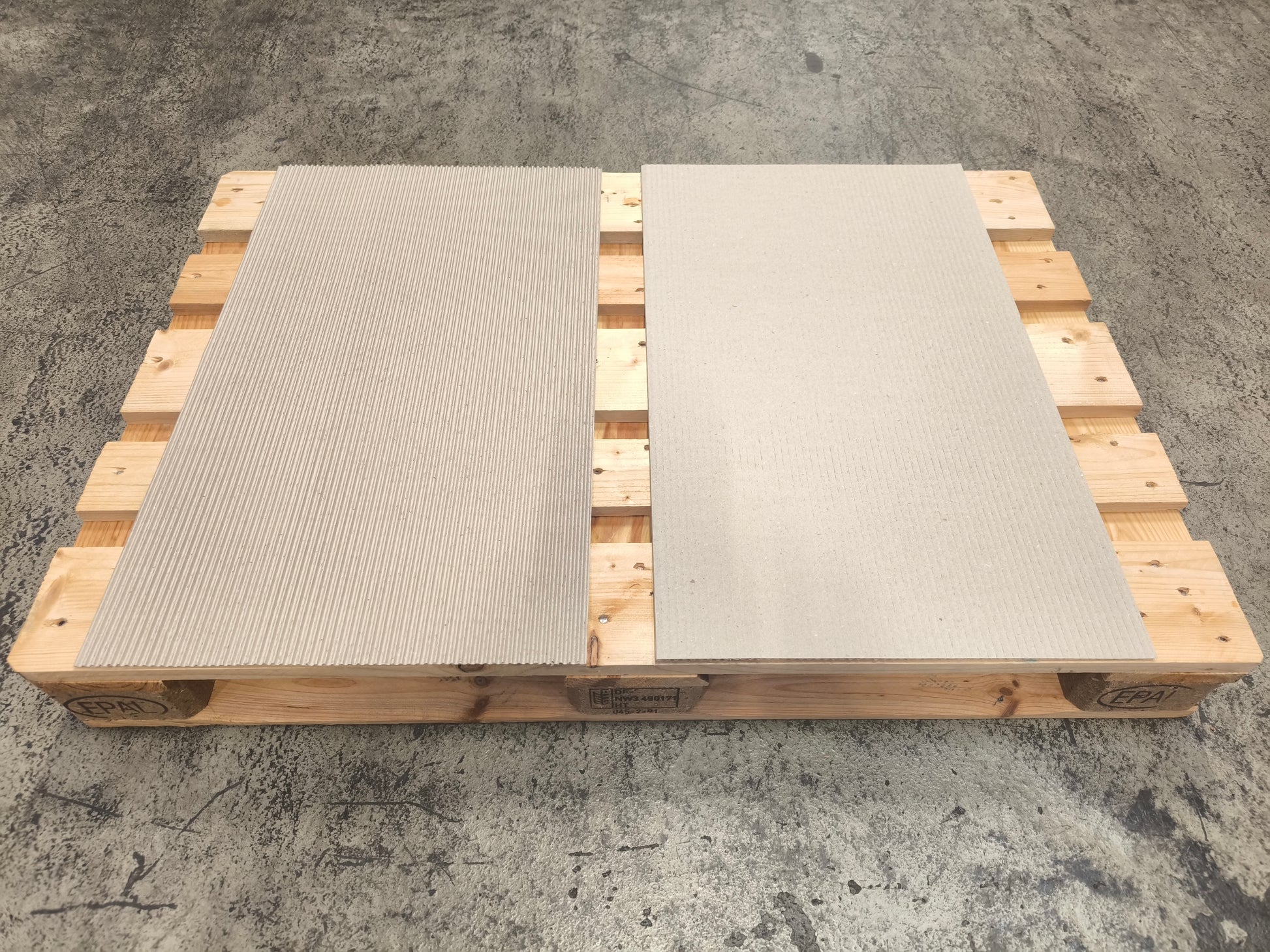 Format 800 x 480 mm W1
