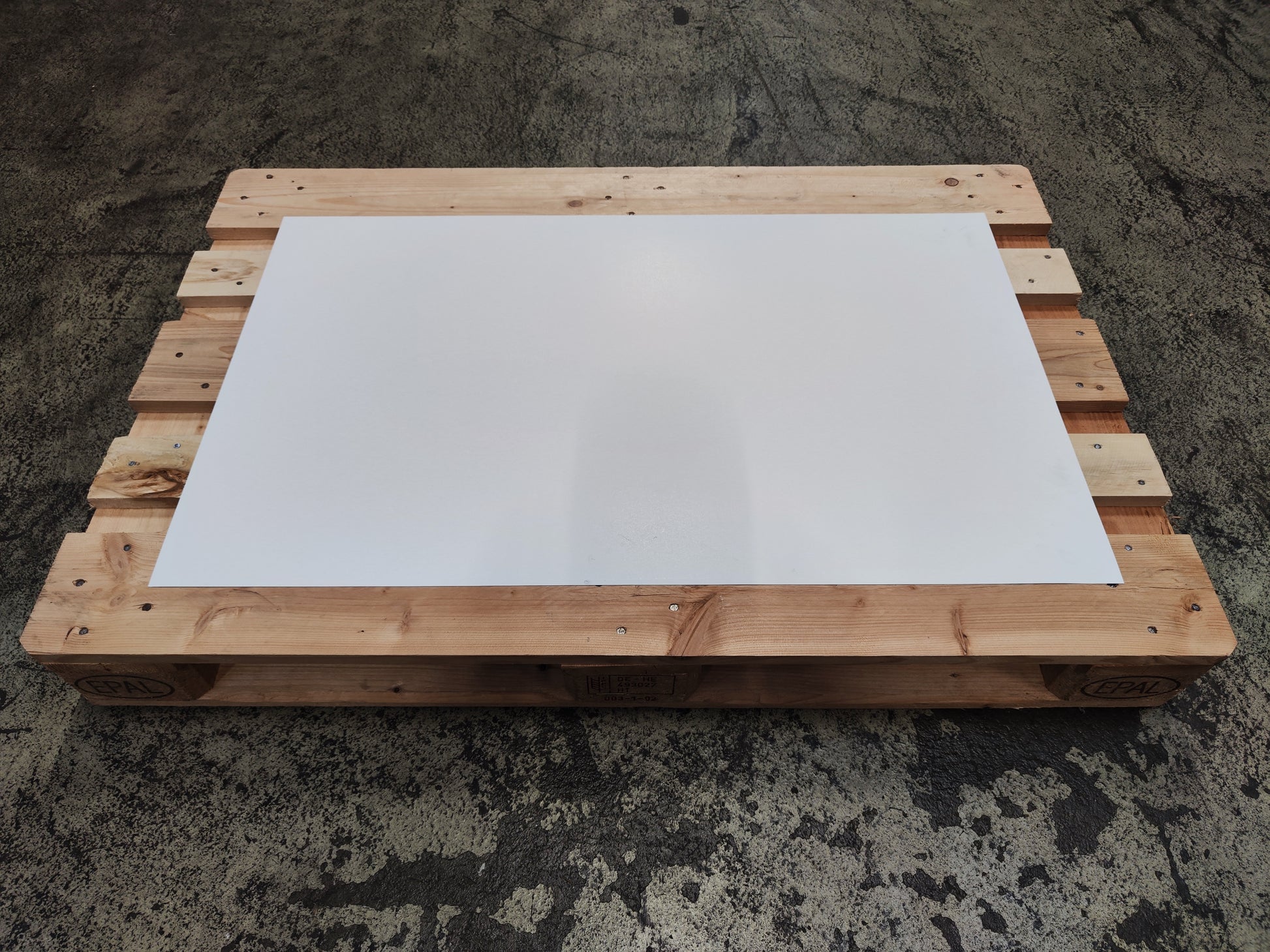 Formate 1000 x 600 mm Pappe