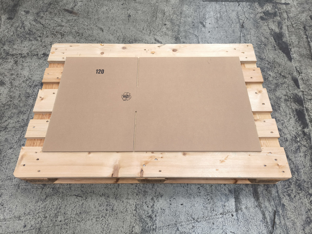 Faltkarton 570 x 410 x 140 mm W1