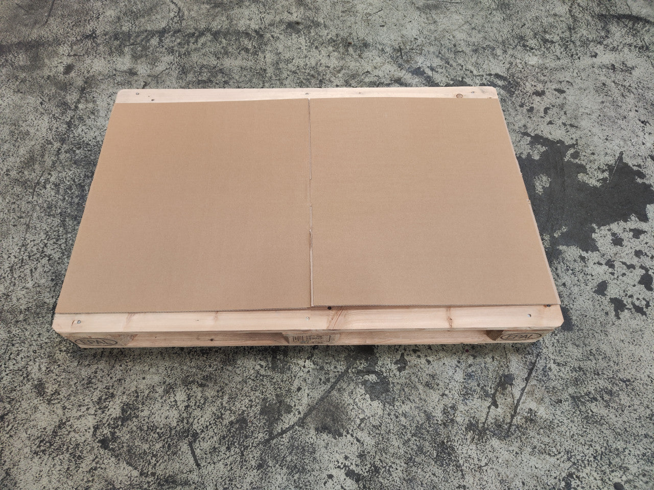 Faltkarton  600 x 585 x 80 mm W1