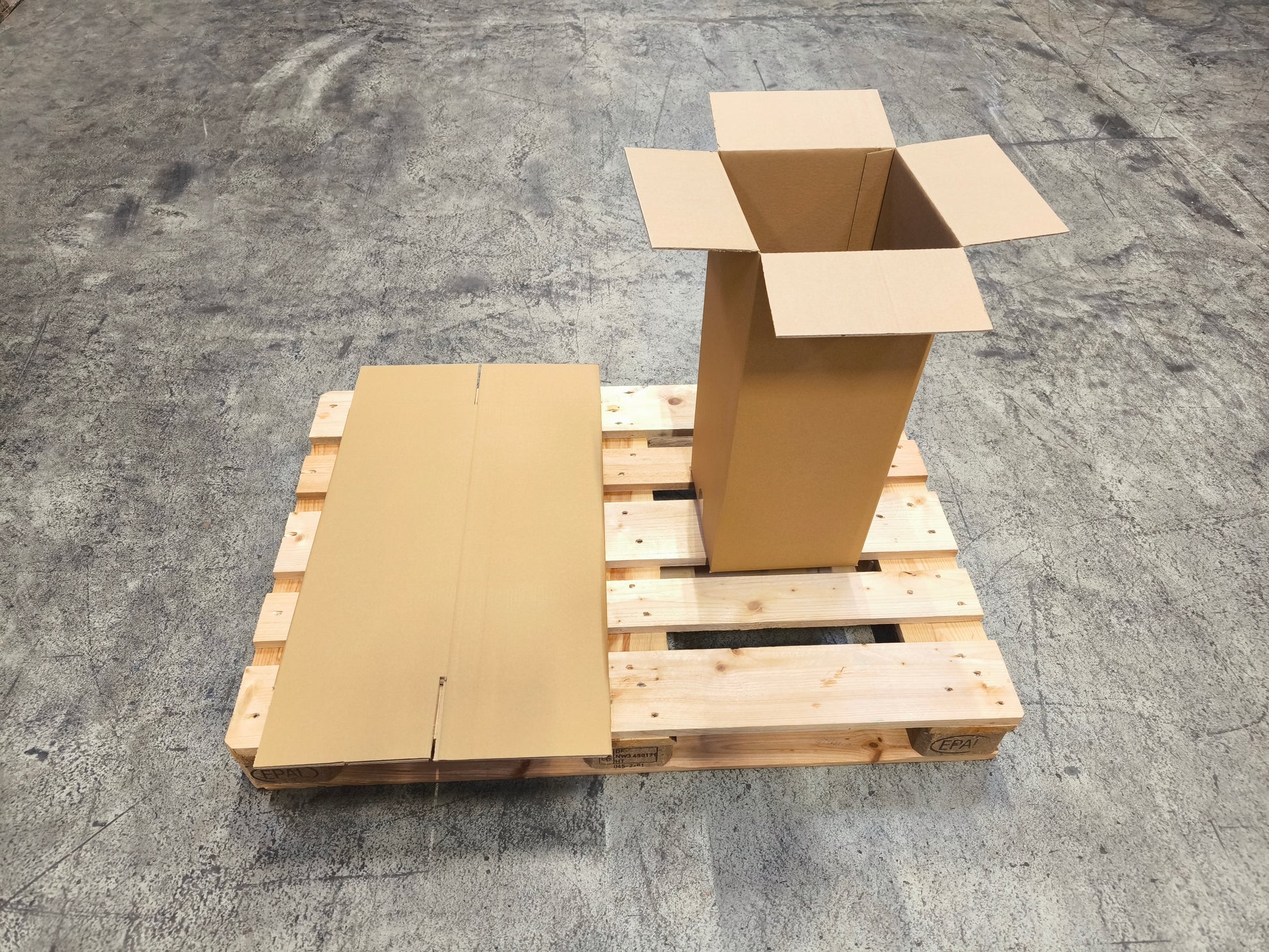 Faltkarton 250 x 250 x 640 mm W2-Copy