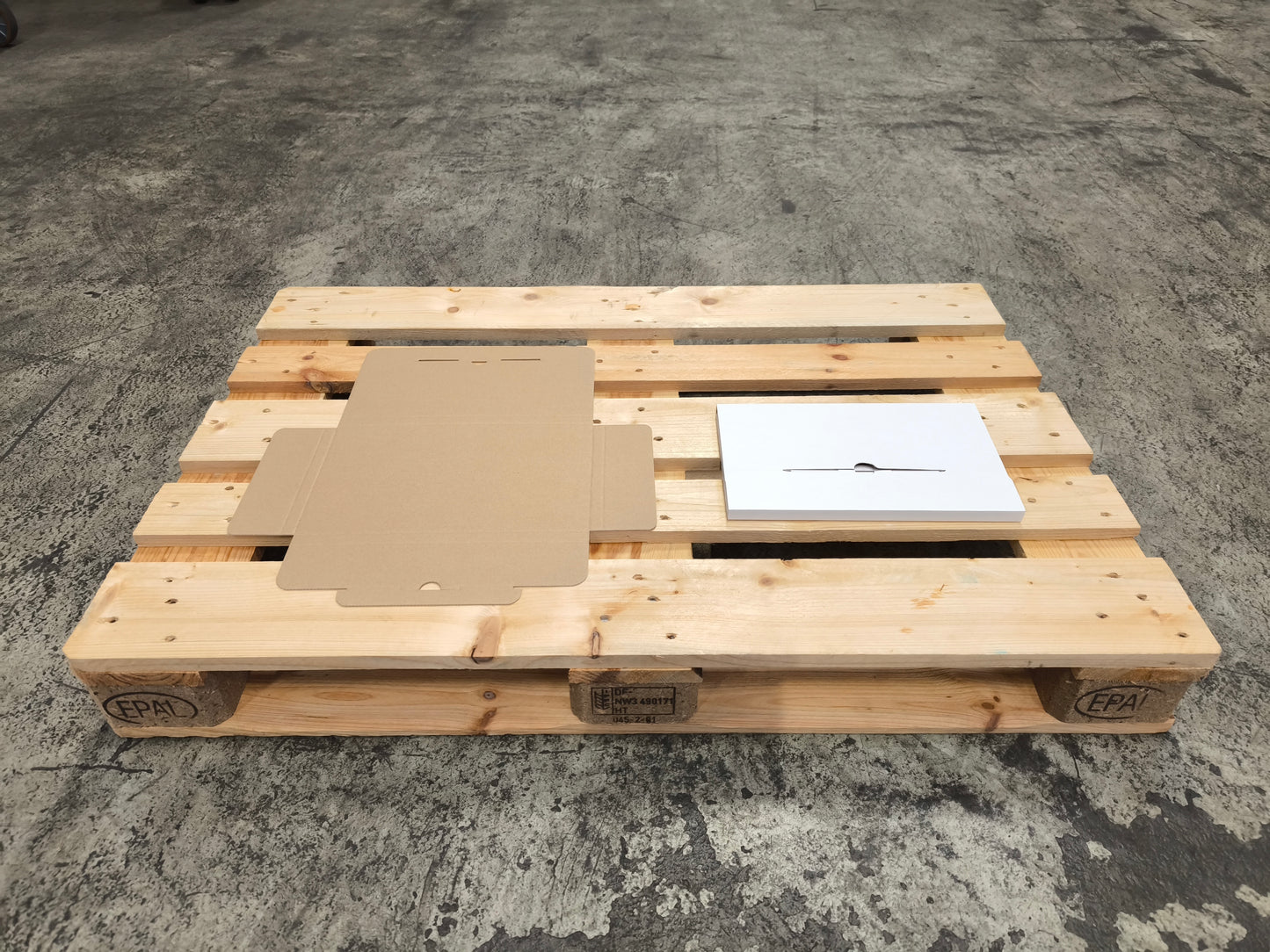 Kalenderverpackung 350 x 215 x 15 mm W1