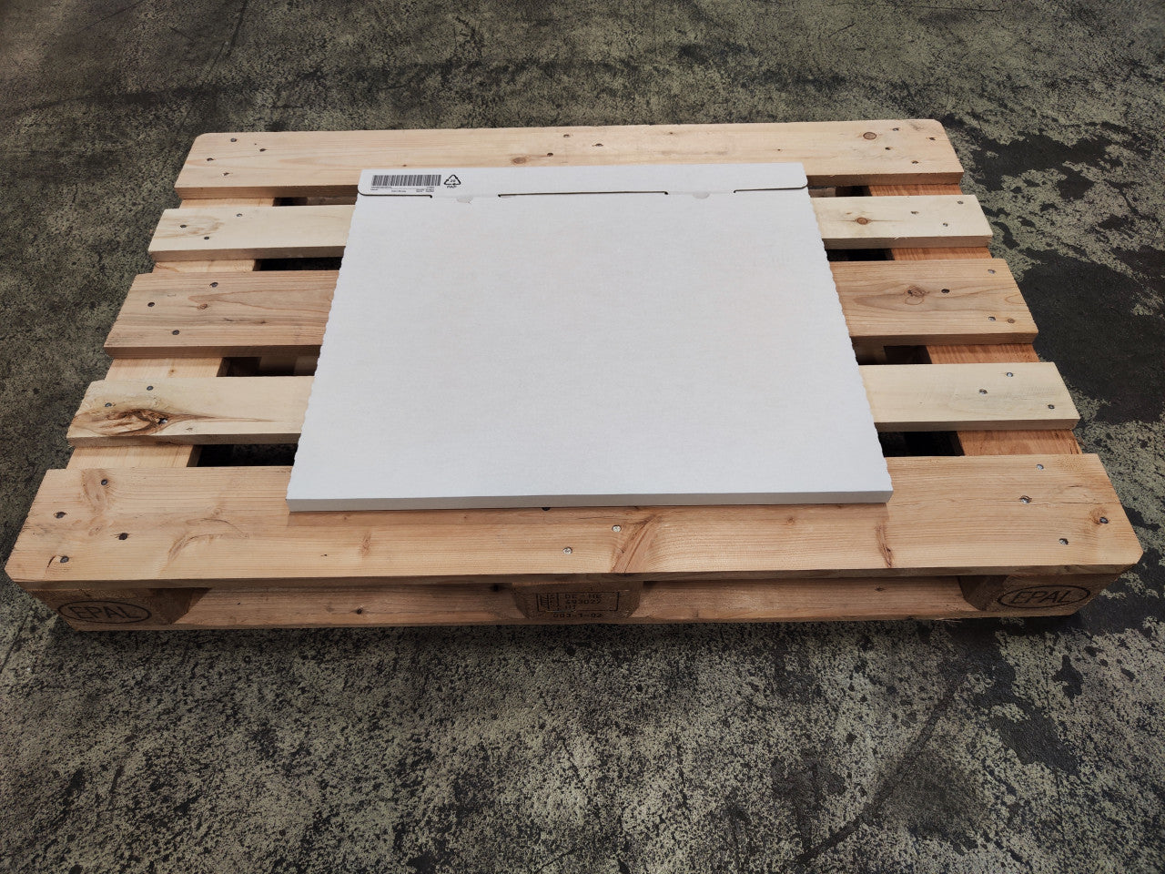 Kalenderverpackung 648 x 568 x 18 mm W1