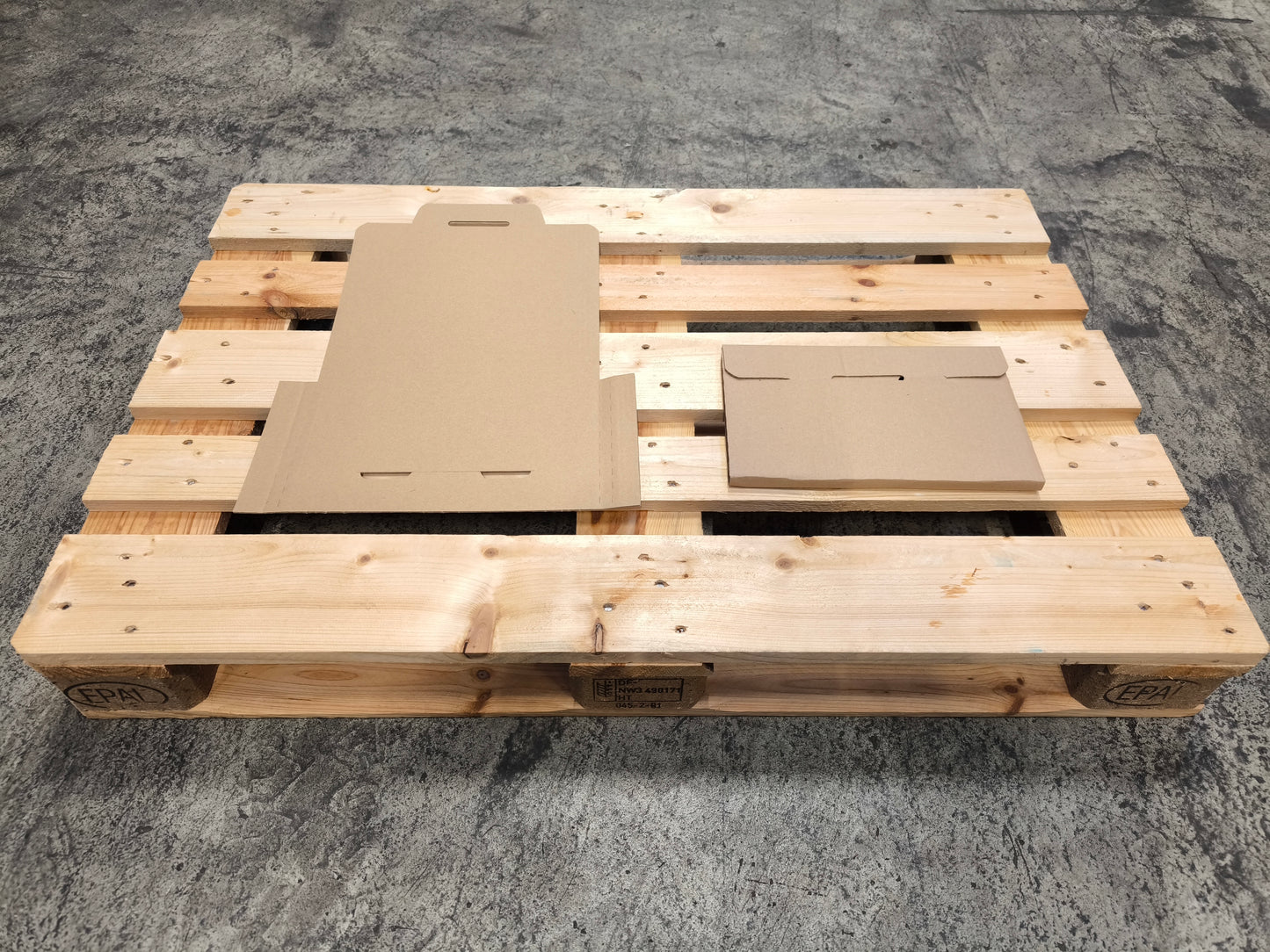 Kalenderverpackung 335 x 205 x 11 mm W1
