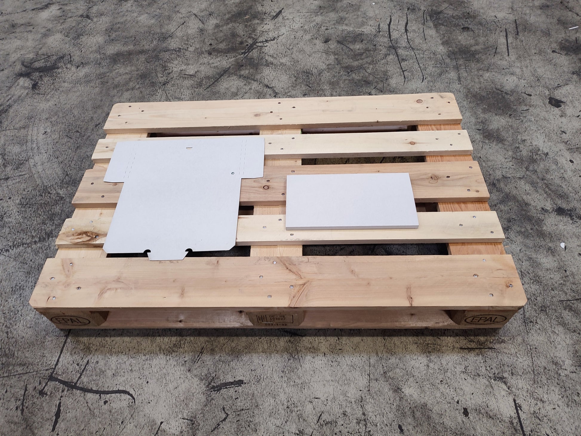 Kalenderverpackung 335 x 180 x 15 mm W1