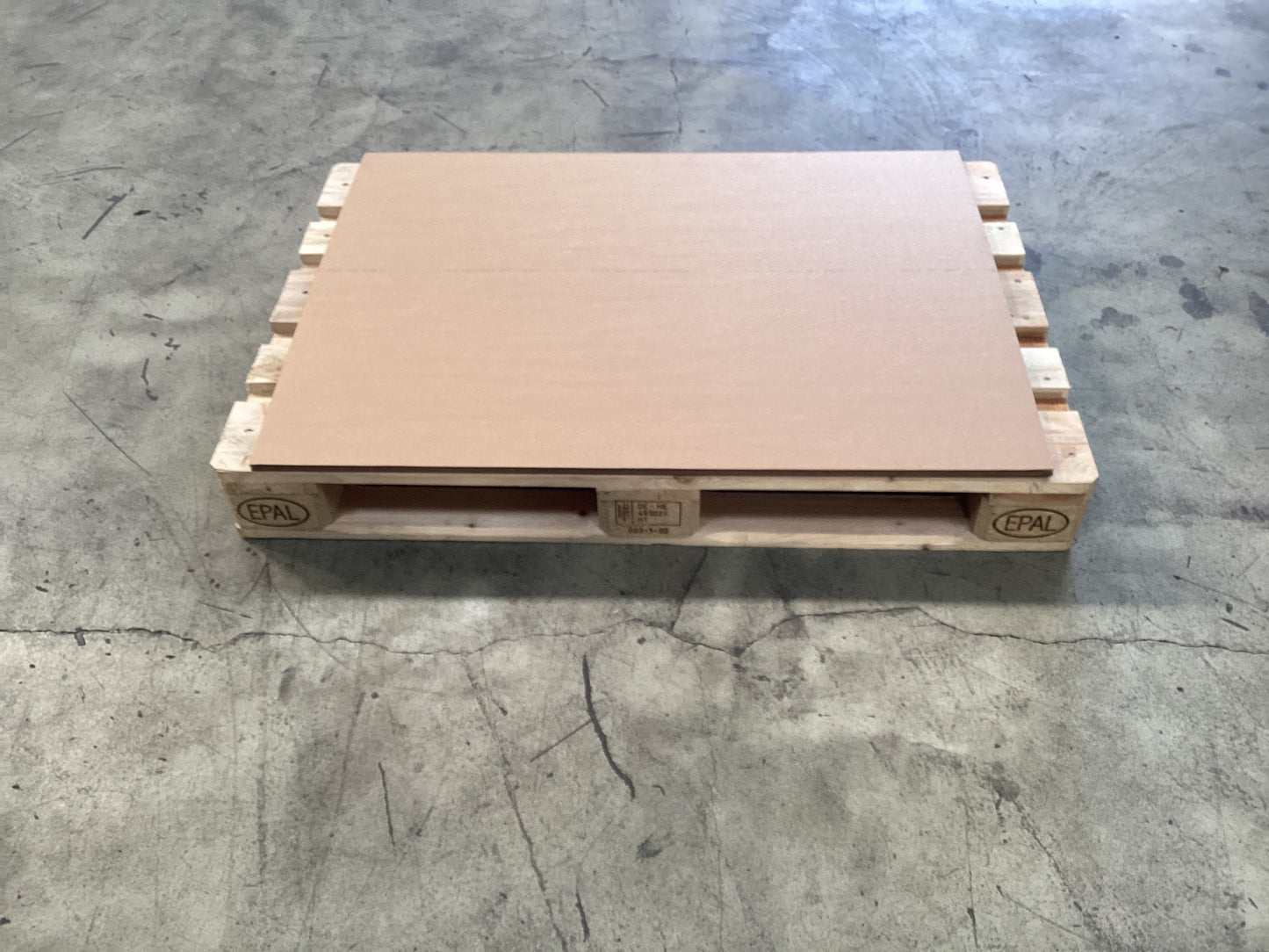 Format 1075 x 805 mm W3